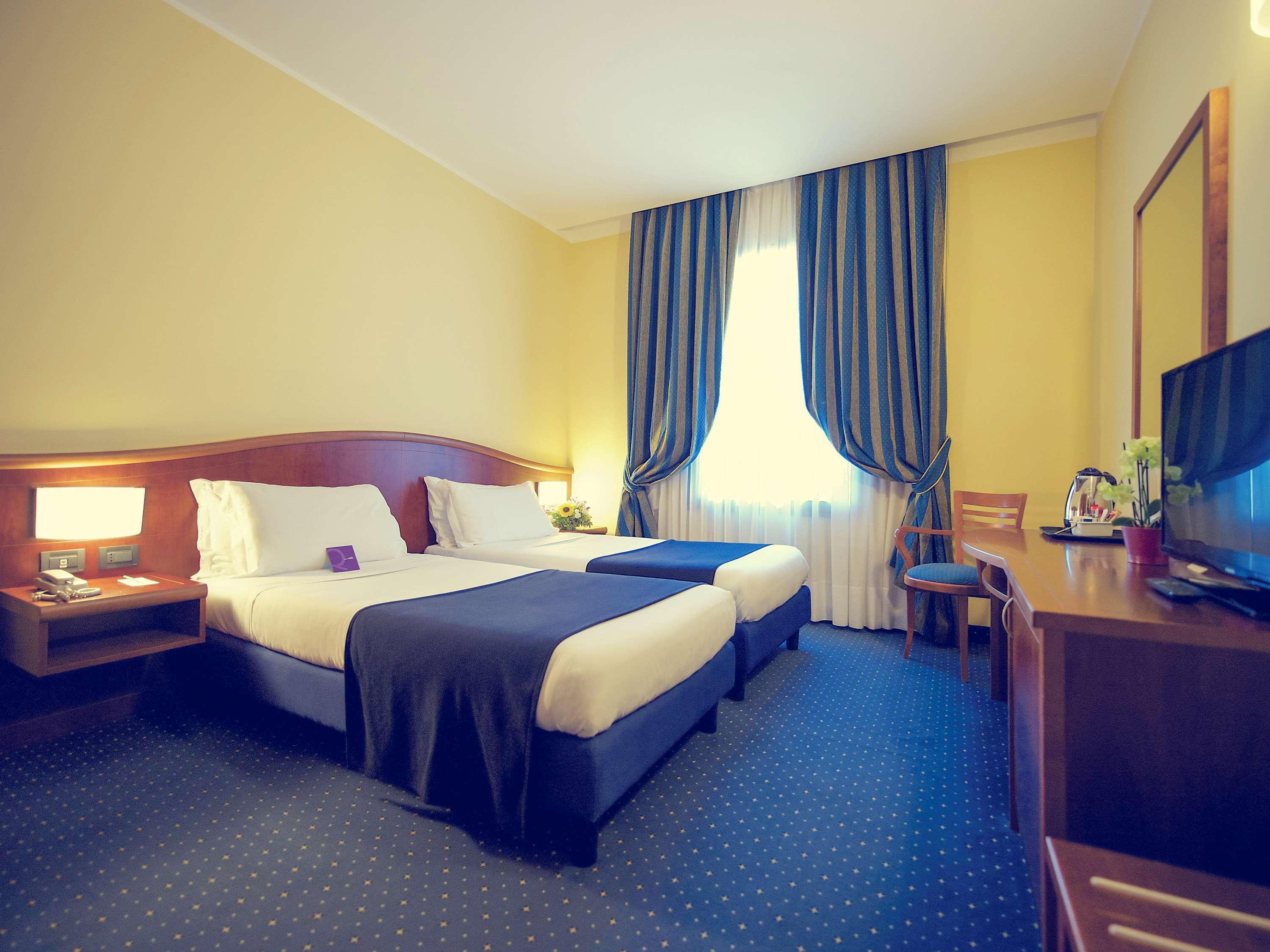 เมอร์เคียว เจโนวา ซาน เบียโจ Hotel เจนัว ภายนอก รูปภาพ